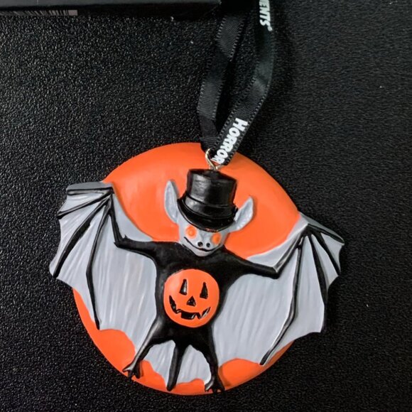 Vintage Horrornaments Gentleman Bat New Collectible Ornament Halloween Christmas - Picture 4 of 10